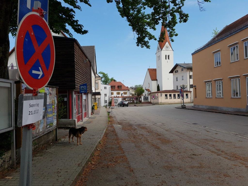 Ungewohntes Bild beim Kreuzmarkt - oberer Markt komplett leer