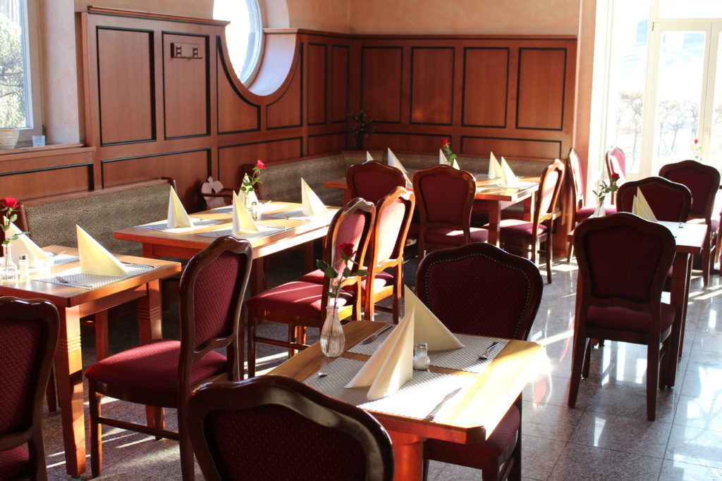 Elegantes italienisches Restaurant La Locanda und Pizza Heimlieferservice in Isen