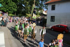 2024-06-19-Volksfest-Isen-Eroeffnung-188