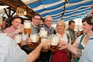 2024-06-19-Volksfest-Isen-Eroeffnung-456