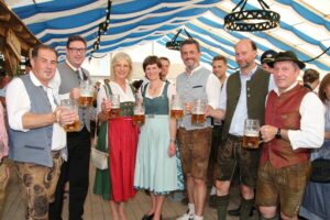 2024-06-19-Volksfest-Isen-Eroeffnung-478