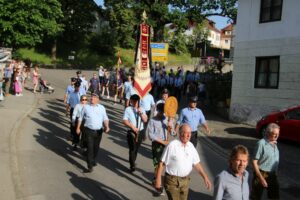 2024-06-19-Volksfest-Isen-Eroeffnung-79